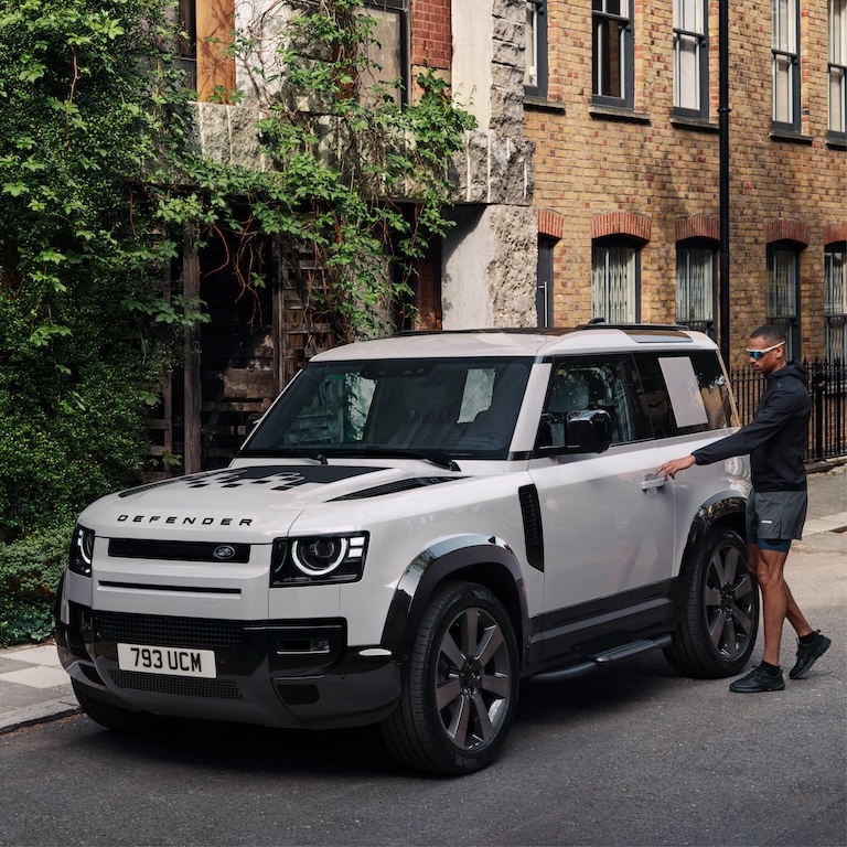 26MY Urban Pack 90 image