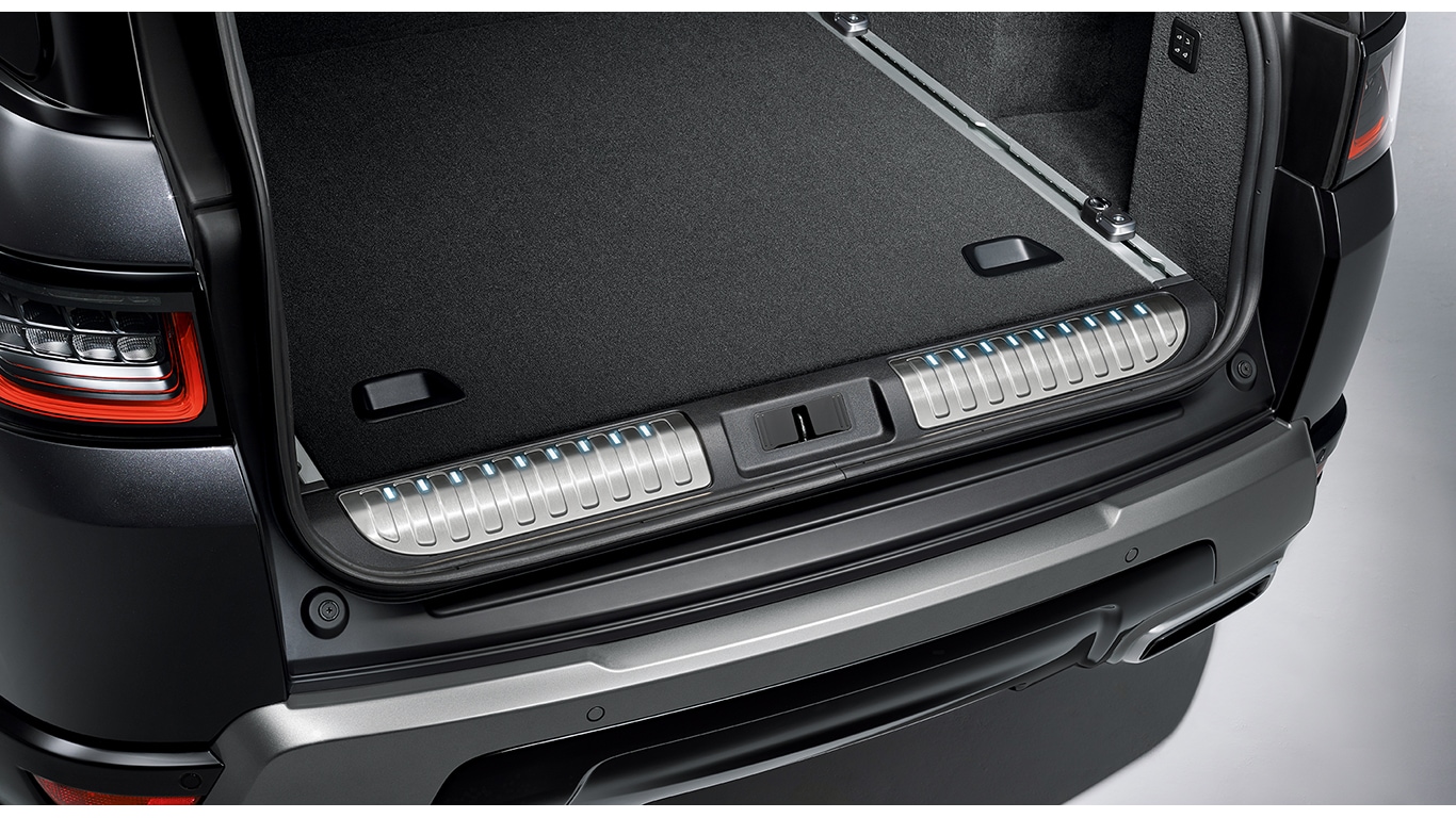 Loadspace Treadplate Finisher - Illuminated, Ebony.