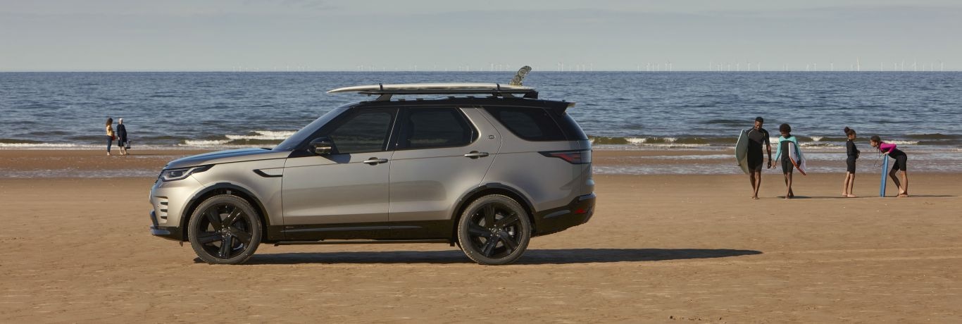 LAND ROVER ACCESSORIES - Discovery - CARRYING u0026 TOWING - CARRYING - ルーフレール – ブラックフィニッシュ